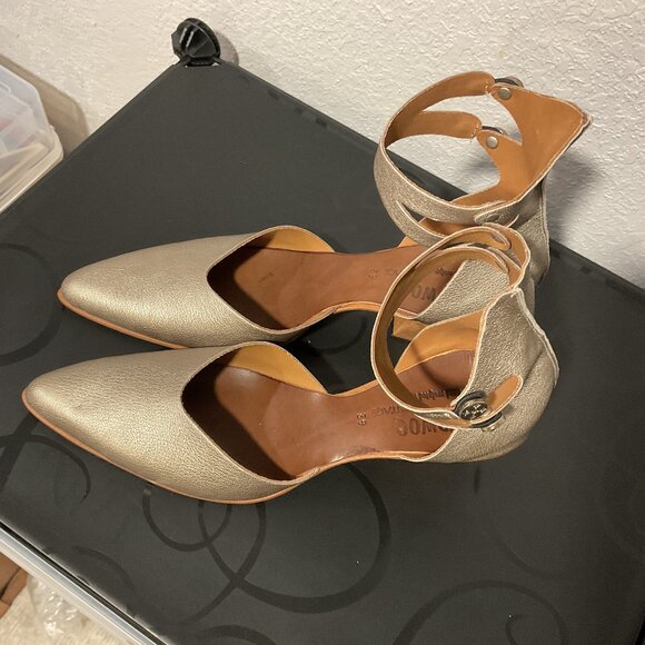 NWOB Cydwoq block heel pumps 39 - Picture 4 of 8